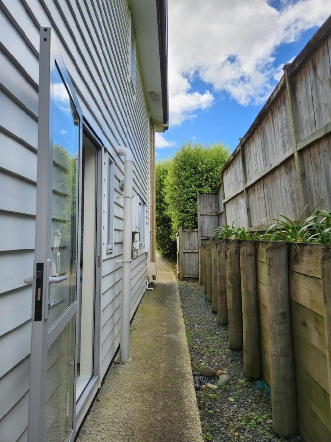 Sweet Home In Albany Auckland Exterior photo