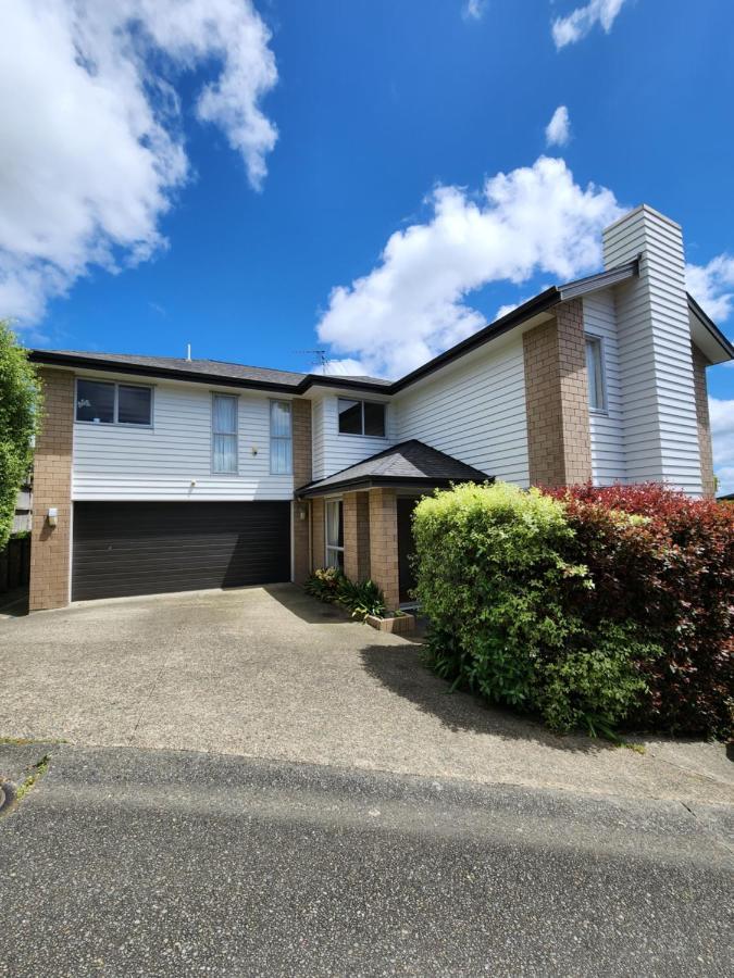 Sweet Home In Albany Auckland Exterior photo